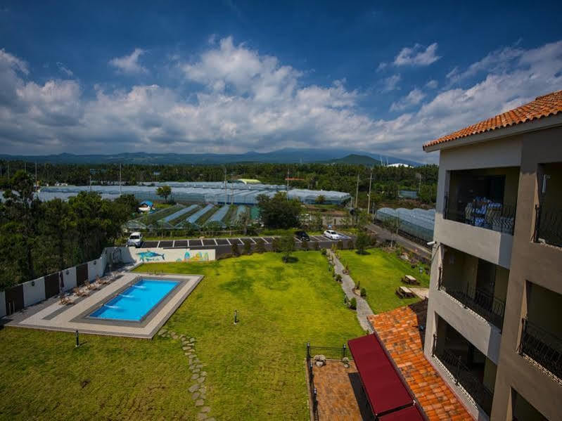 Famille Spa Resort Seogwipo Eksteriør billede