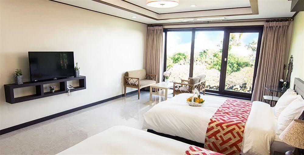Famille Spa Resort Seogwipo Eksteriør billede