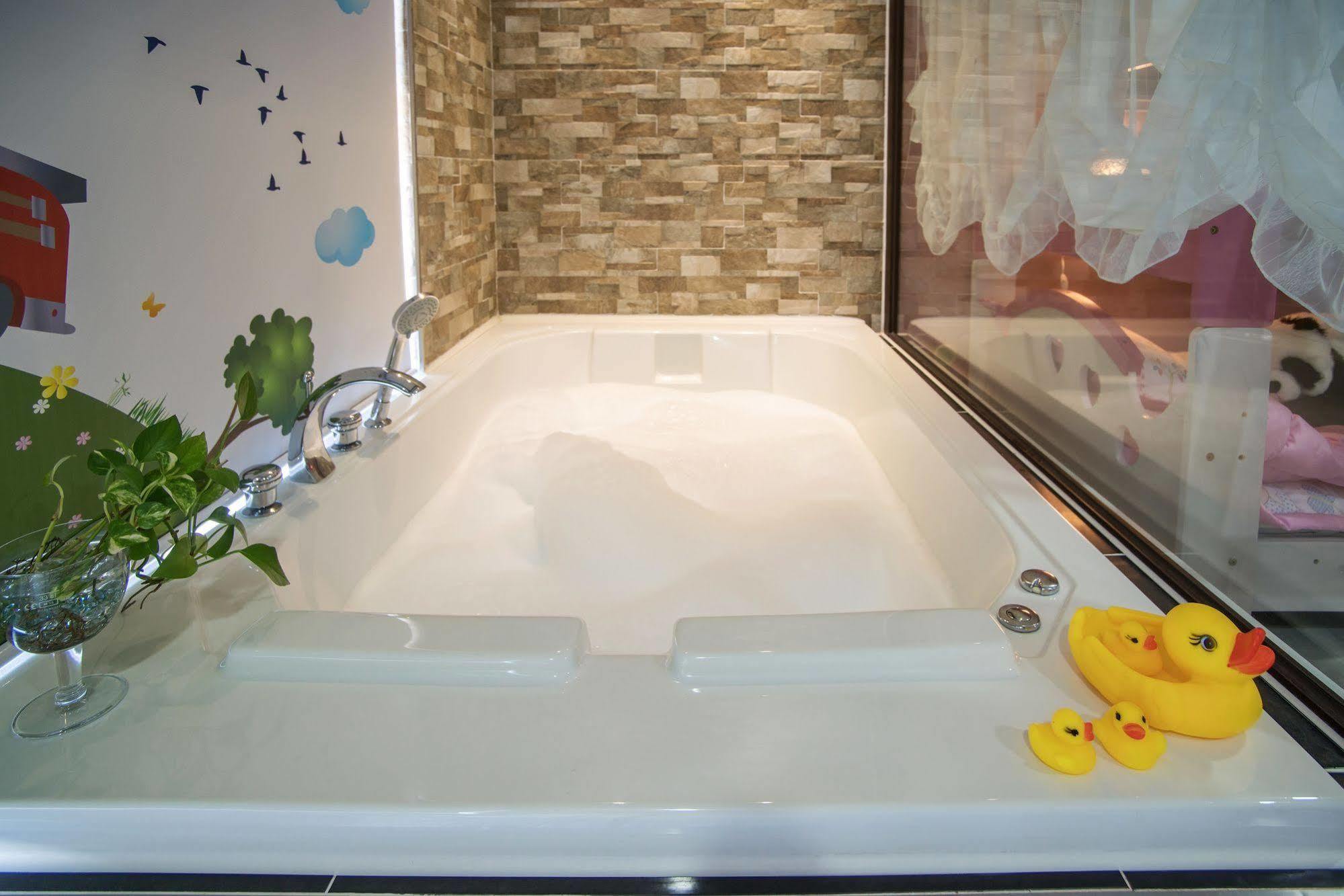 Famille Spa Resort Seogwipo Eksteriør billede