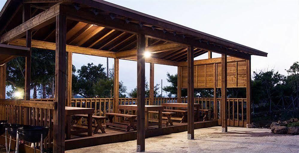 Famille Spa Resort Seogwipo Eksteriør billede