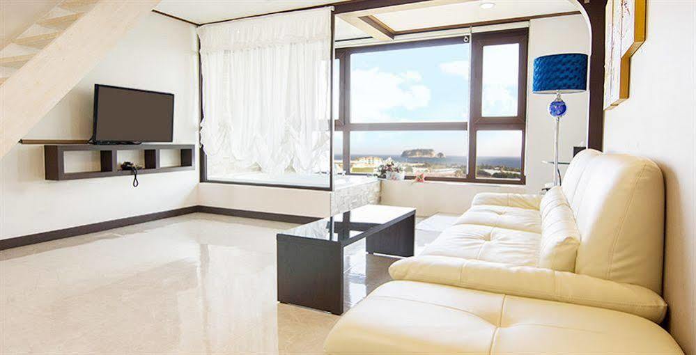 Famille Spa Resort Seogwipo Eksteriør billede