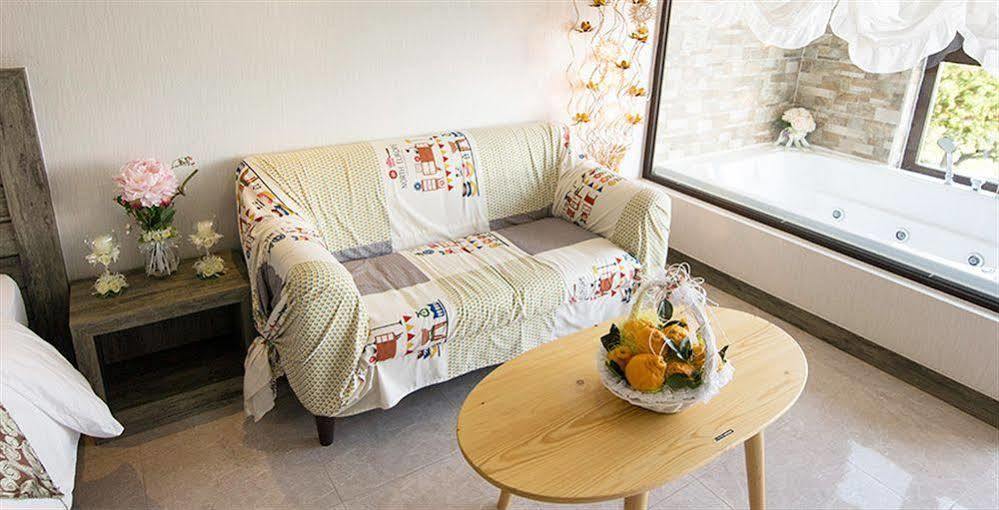 Famille Spa Resort Seogwipo Eksteriør billede