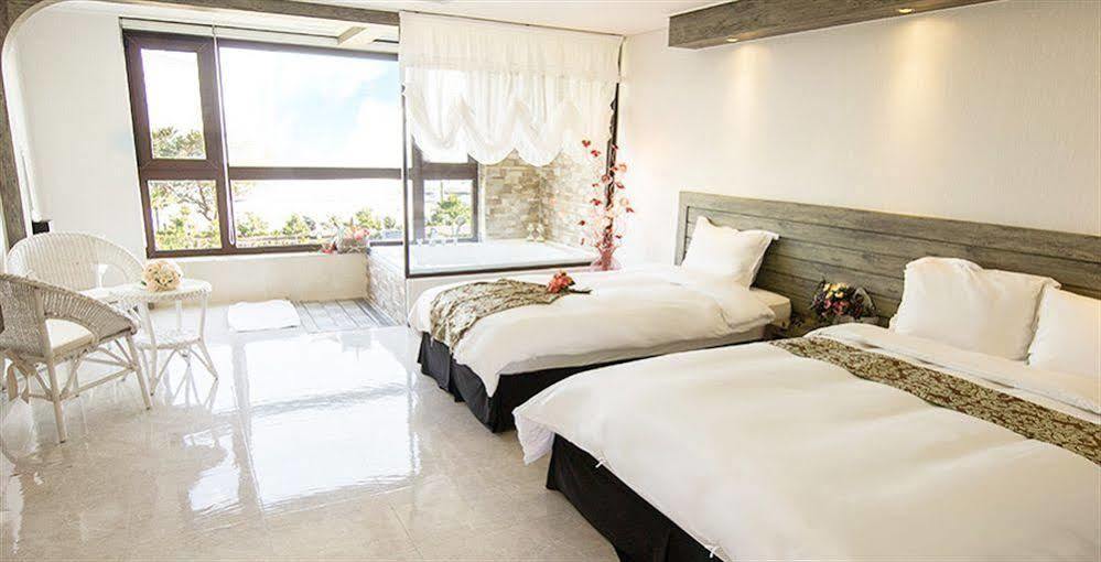 Famille Spa Resort Seogwipo Eksteriør billede
